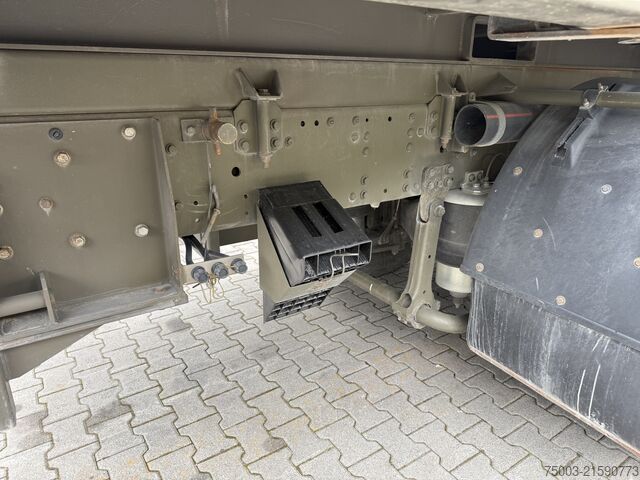 Φορτηγό πλατφόρμα με μουσαμά Iveco EuroTrakker 190E35W 4X4 Ex Armee