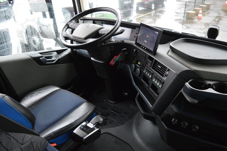 Standard-Zugmaschine VOLVO FH 460 Globetrotter XL i-Save