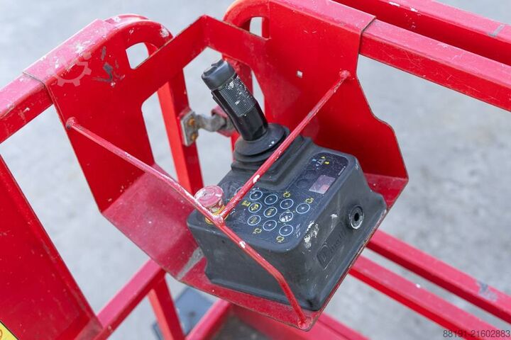 Scissor lift Magni ES 1418 RT