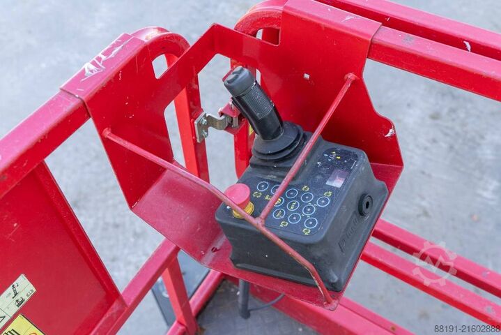 Scissor lift Magni ES 1418 RT