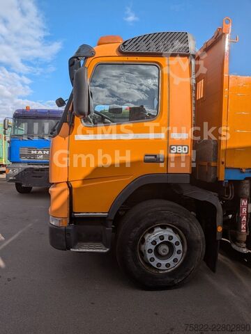 Autolaadkraan VOLVO FM12-380 / 8X4 / 28m Hiab Kran / WINCH