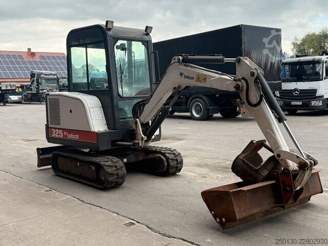 Miniescavatore BOBCAT X 325 Gummikette/Tiefenlöffel/Grabenlöffel 1999