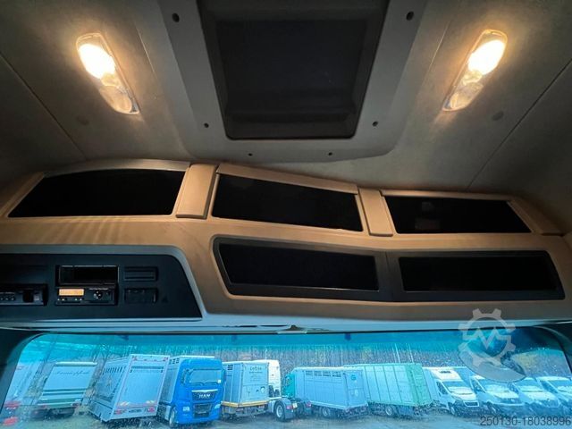 Volume trekker MERCEDES-BENZ Actros 1845 Euro6 4x2 Voll-Luft