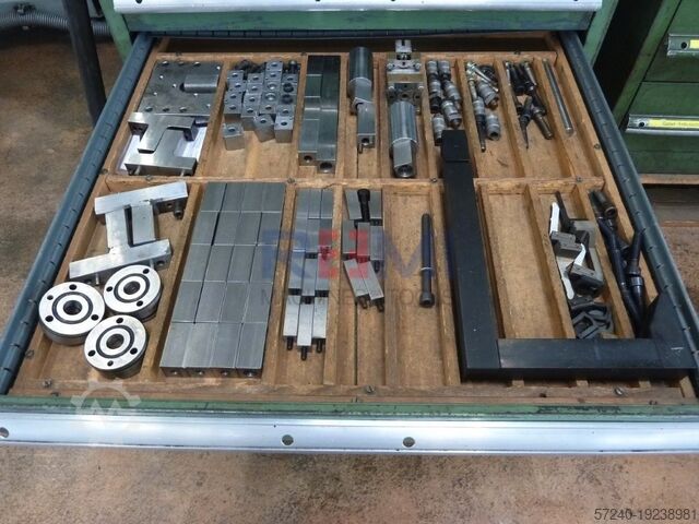 AGIECHARMILLES FORM P350 – 2023 – EDM hloubicí stroj AGIECHARMILLES +GF+ FORM P350