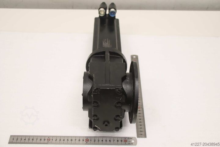 Servo-Getriebemotor 1,88 kW KEB K23C TA3M V40 BP05 ER TW