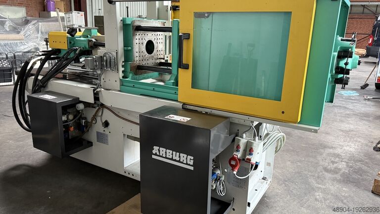Formsprutningsmaskin Arburg 270C 400-70