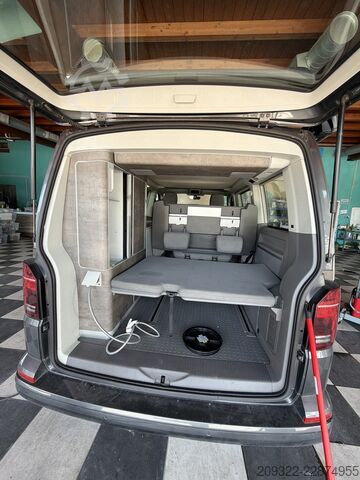 Camping-car Volkswagen California T6.1 Ocean 2023 | Cambio automatico | Tetto a soffietto