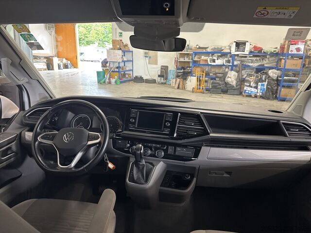 Kamper Volkswagen California Ocean 2022 | Automatico | Tetto a soffietto