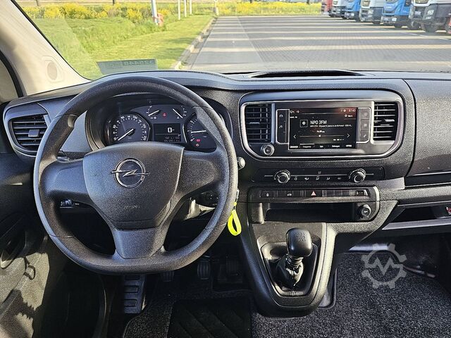 Magastetős kombi OPEL VIVARO 1.5 L2 Airco Camera