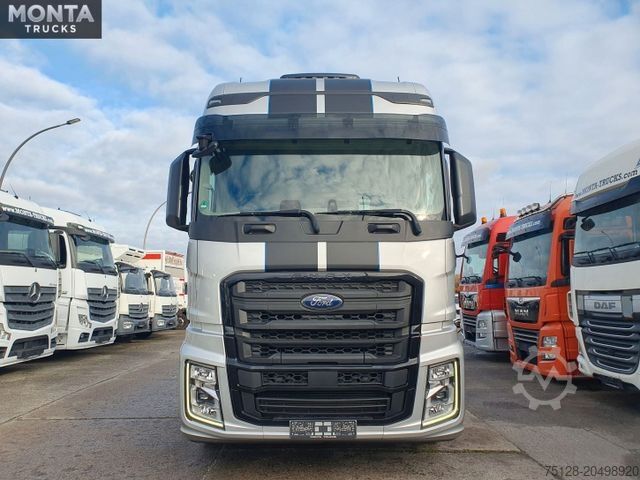 Standard tractor unit FORD F-Max 500 BlackLine, Retarder, Euro6, Navi, TÜV