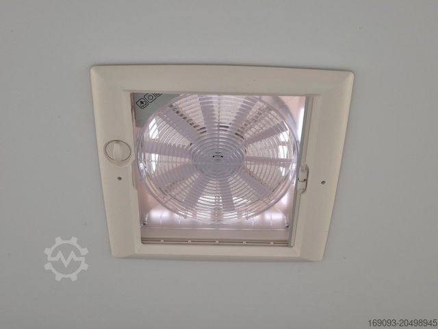 Semi-integrated camper CHAUSSON 788 Titanium Premium *Autom.*Luft*SAT+TV*Hubbett