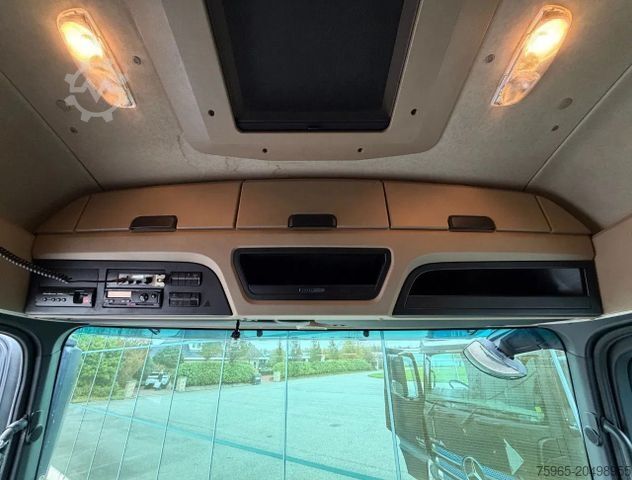 Standard tractor unit MERCEDES-BENZ Actros 2045 EURO 6 FULL SPOILER 778.000 KM NL-TR