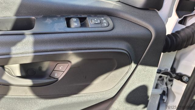 Minibus MERCEDES-BENZ Sprinter 415 ,19 Schlafsessel Sonderpreis