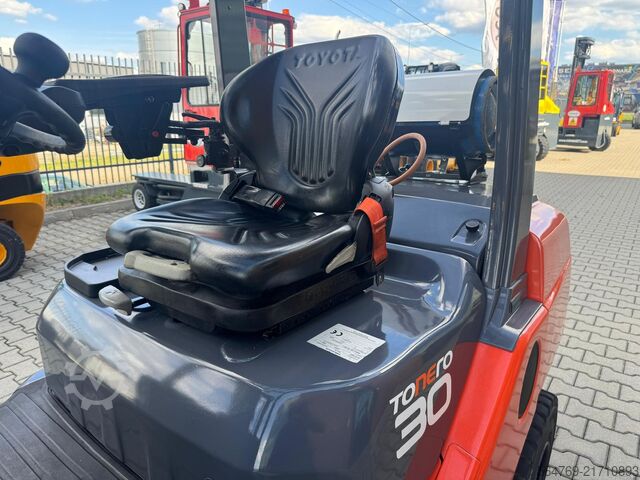 Targonca Toyota 06-8FGF30 / Triplex / 2021 year