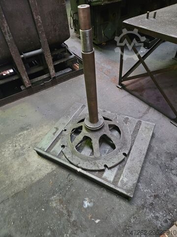 Zahnradfräsmaschine TOS Celakovice FO 16