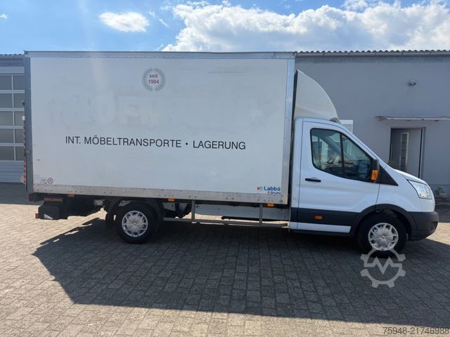 Transporter mit Koffer FORD .Tüv 12/6
