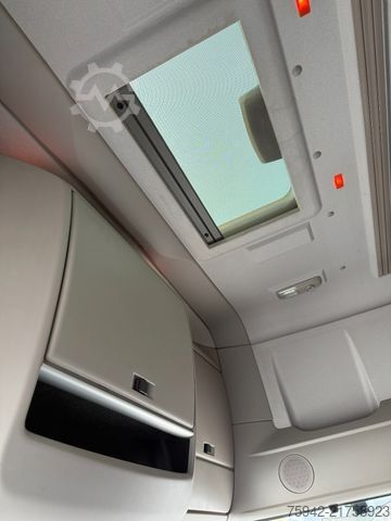 Standardní tahač DAF XF 480 SSC RETARDER 2 TANK 6e NAVI