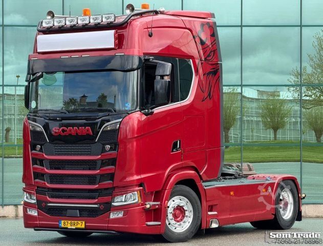 Standard trækkerunit SCANIA S650 V8 NGS KING FULL OPTIONS FULL AIR SUPER CON
