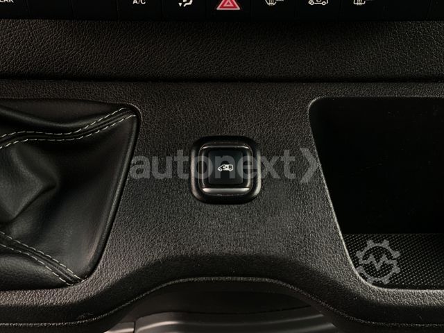 Minibus MERCEDES-BENZ Sprinter 317 Tourer *ROLLSTUHL-LIFT* DACHKLIMA 2