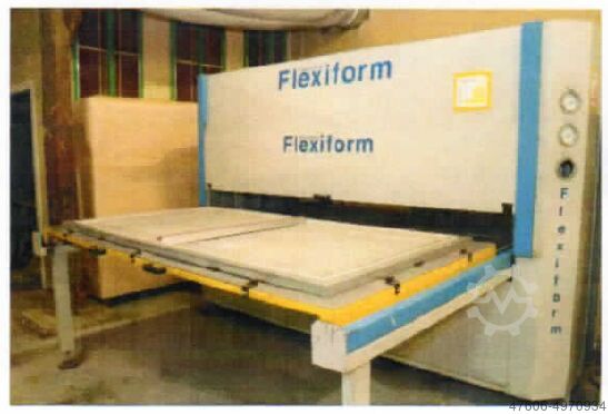 Vakuumpresse | Tiefziehpresse SIMIMPIANTI Flexiform 2350 x 1300