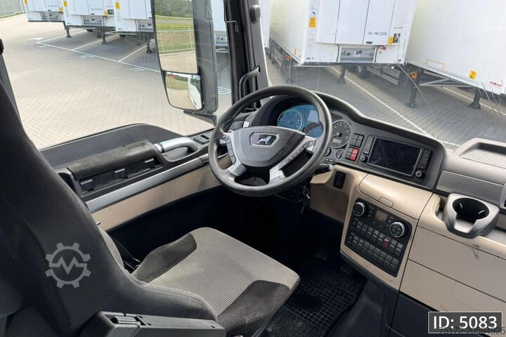 Standard-SZM MAN TGX 18.500 XLX, Euro 6, / Retarder / 2 Tanks, I...