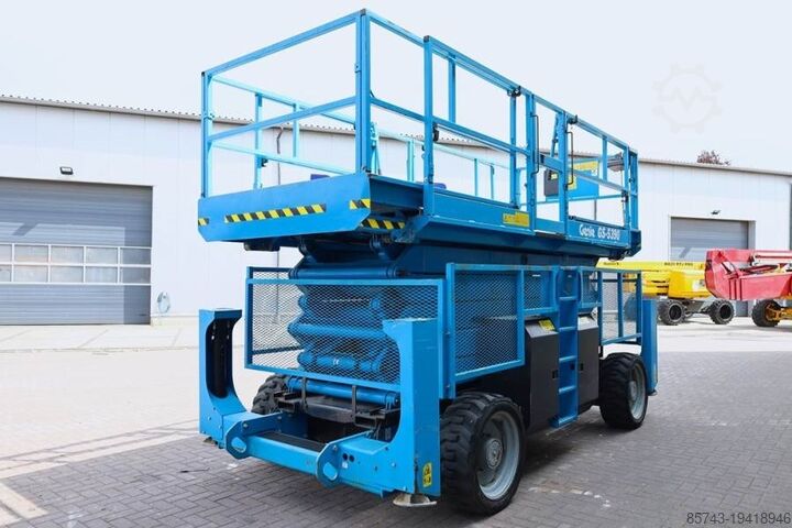 Elevador de tijera Genie GS5390 Diesel, 4x4 Drive, 18.15m Working Height, 6