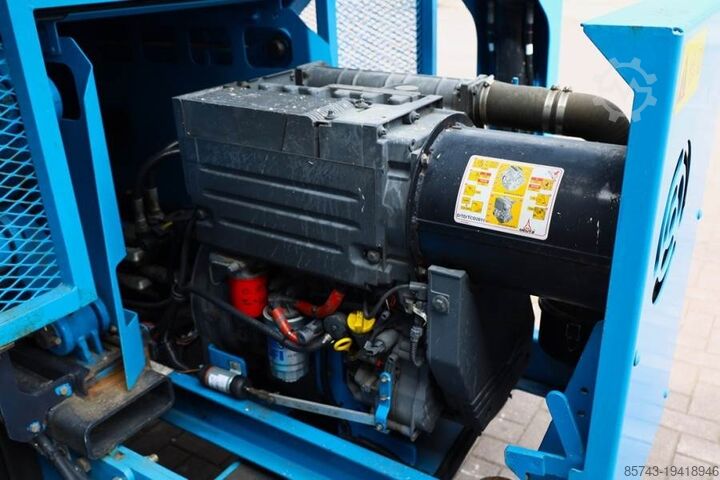 Elevador de tijera Genie GS5390 Diesel, 4x4 Drive, 18.15m Working Height, 6