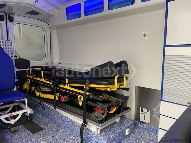 Samochód strażacki FORD Transit 350 L3H2 Aut.*KTW/RTW* Liege+Trage+Kamer