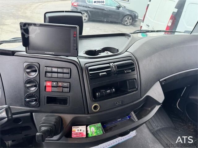 Resväska Mercedes-Benz Atego 1023 box car