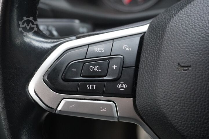 Furgoneta con caja Volkswagen Transporter 2.0 TDI L2 EURO 6 - Airco - PDC - C...