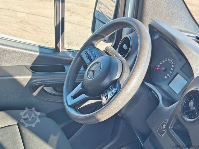 Wywrotka dostawcza MERCEDES-BENZ Sprinter Kipper 3,05 m * TOP