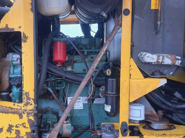 Pala gommata Volvo L 50 D