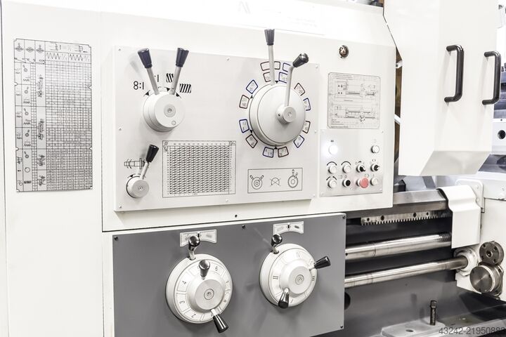 Zware draaibank KAMI/SHEM DKM 1000S