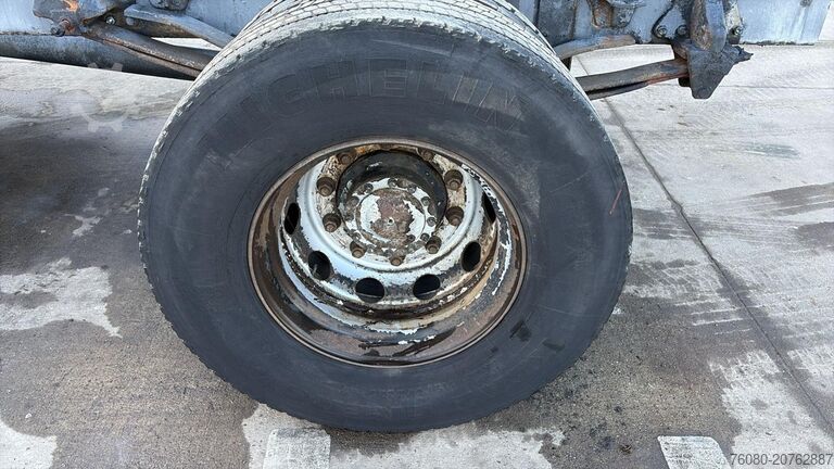 Chassis cabine Renault Premium 320 (FULL STEEL / LAMES / BOITE MANUELL...