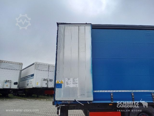 Brandalı açık yarı römork Schmitz Cargobull Curtainsider Standard Getränke