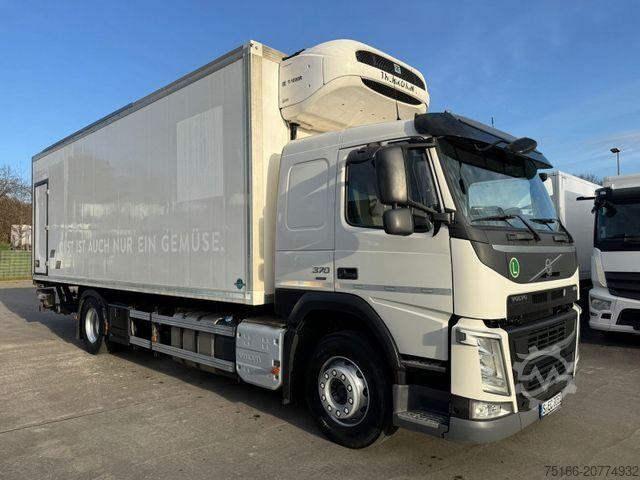 Kühlkoffer-LKW VOLVO FM 370 Kühlkoffer 7,80 m LBW 2 T*THERMOKING