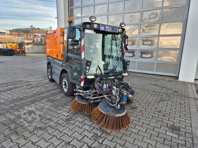 Road sweeper SCHMIDT Swingo Compact 200+ Winterdienst Klima