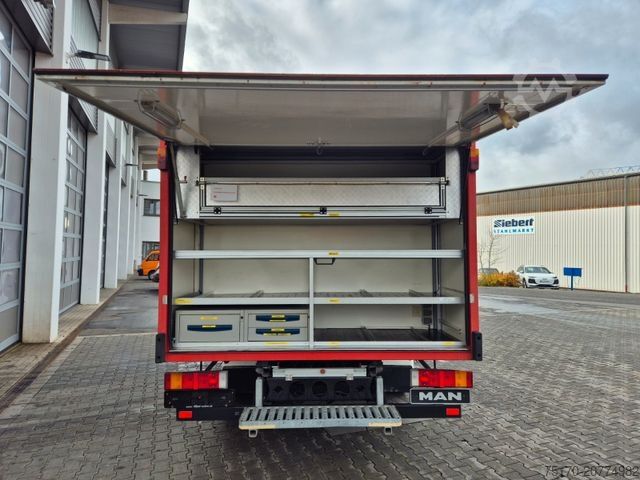 Caminhão para fins especiais MAN LE 9.150 Feuerwehr Schmitz GW-6 Gerätewagen