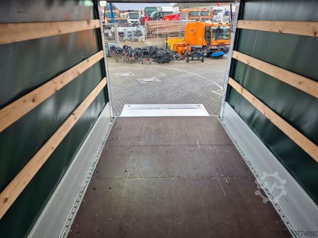 Curtain sider van MITSUBISHI Canter 7C15 LBW Klima Navi Kamera AHK