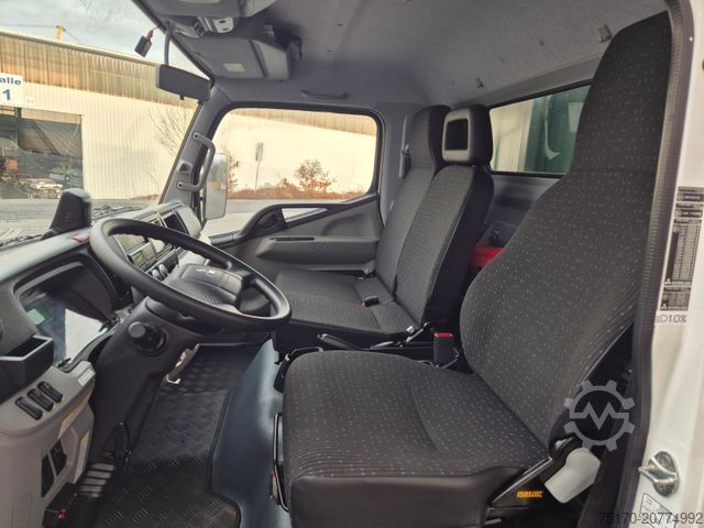 Curtain sider van MITSUBISHI Canter 7C15 LBW Klima Navi Kamera AHK