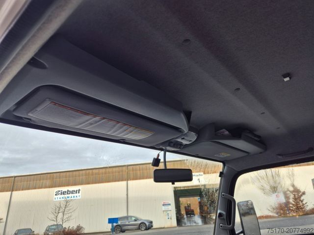 Curtain sider van MITSUBISHI Canter 7C15 LBW Klima Navi Kamera AHK