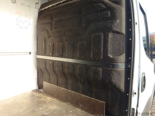 Furgão de teto alto IVECO Daily Kasten 35 S 16HA8 V L 156PS Autm. AHK