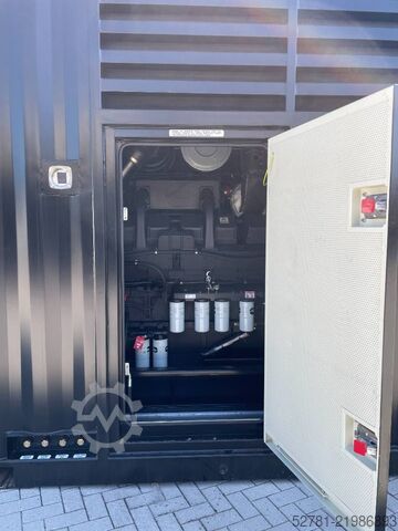 σκύρα Cummins KTA38-G5 - 1100 kVA Generator 50/60Hz - DPX-18813