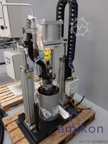 Met vatpomp en doseereenheid DÜRR 1K-Klebanlage