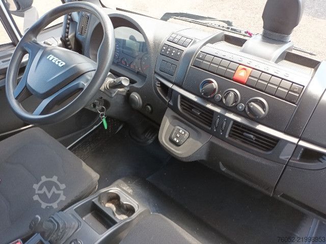 Dobozos teherautó IVECO ML160E28/P