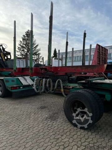 Transportator de lemn DAF XF95.480