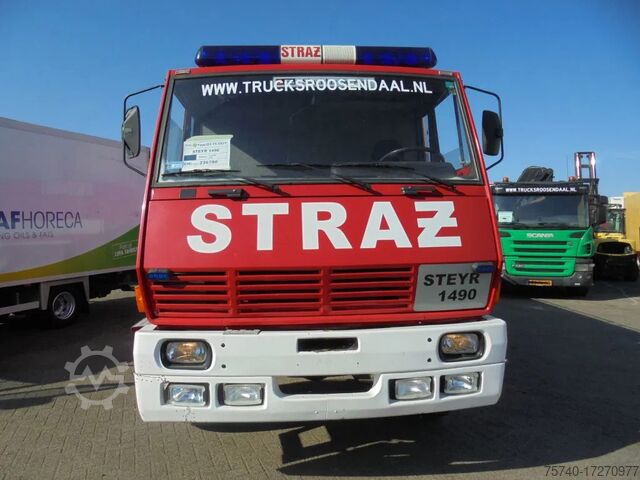 Camión de bomberos Steyr 1490 + Manual + 6X6 + 16000 L + TATRA