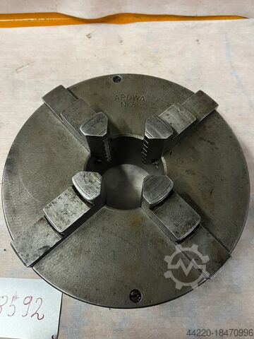 Klauwplaat met vier klauwen Arowa Nr.8