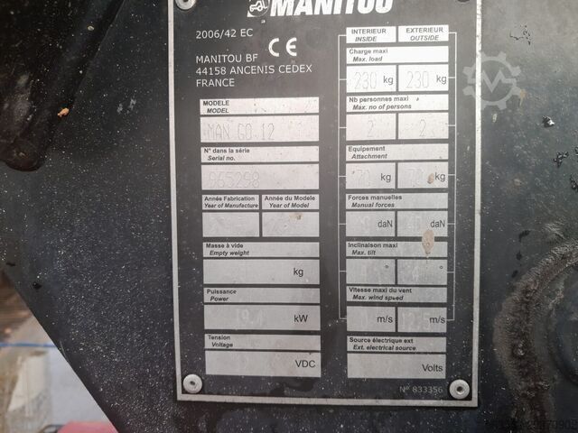 Plataforma de trabalho telescópica articulada Manitou MAN GO 12