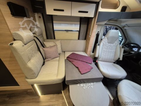 Yarı entegre karavan Knaus L!VE WAVE 650 MEG Black Selection *TraumMobil*L-Sitzgruppe*
